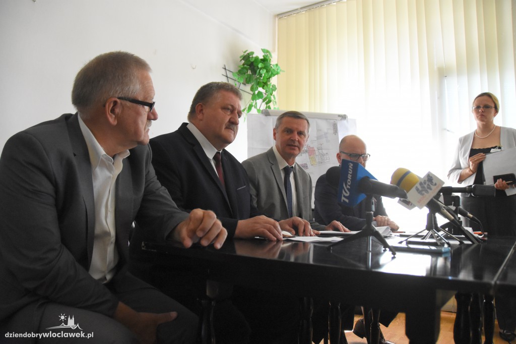 Trzy budynki szpitala będą przebudowane