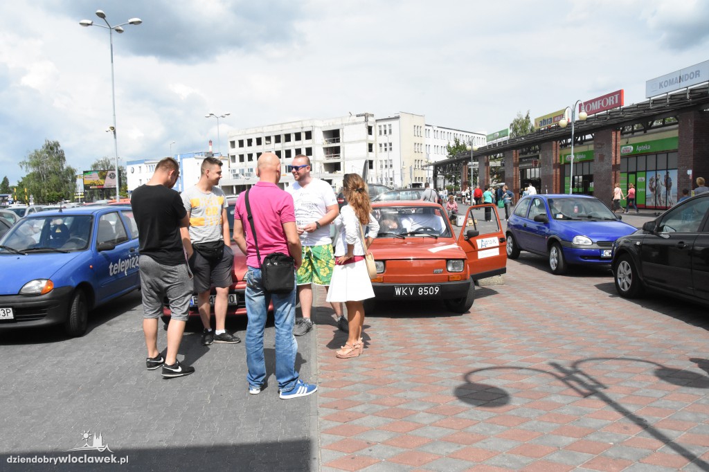 Jadą dookoła Polski Fiatem 126 p