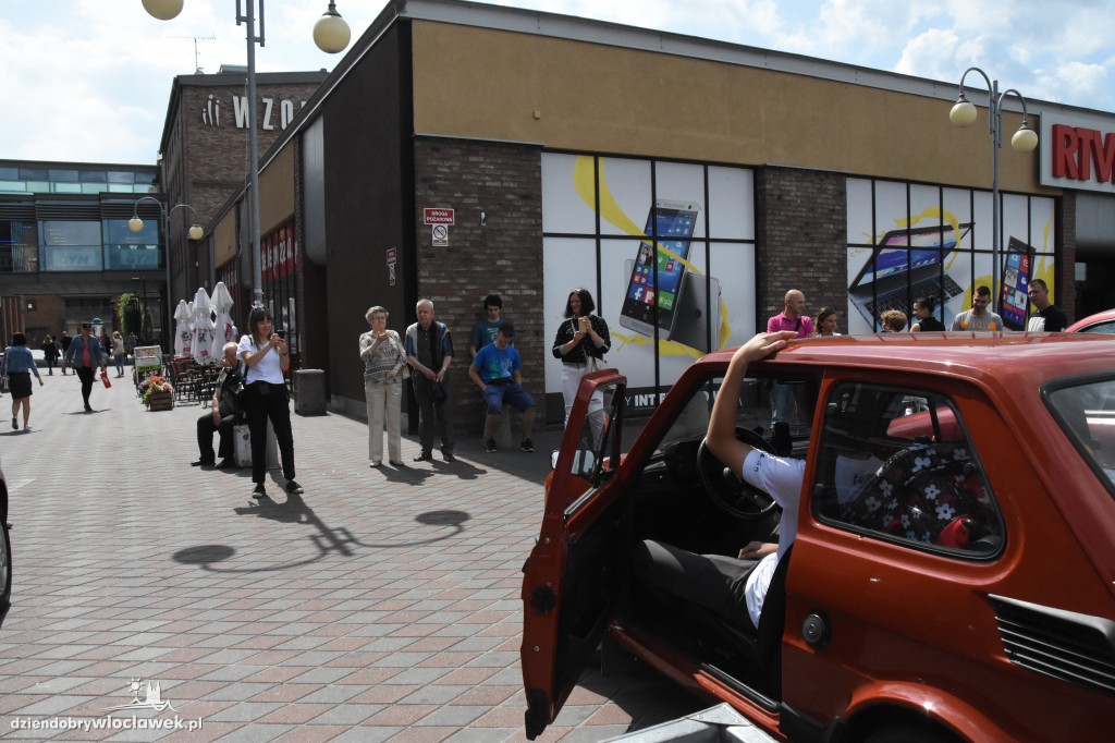 Jadą dookoła Polski Fiatem 126 p