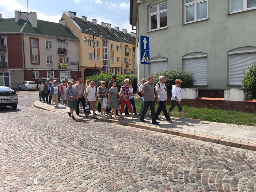 Sobotni spacerek z przewodnikiem