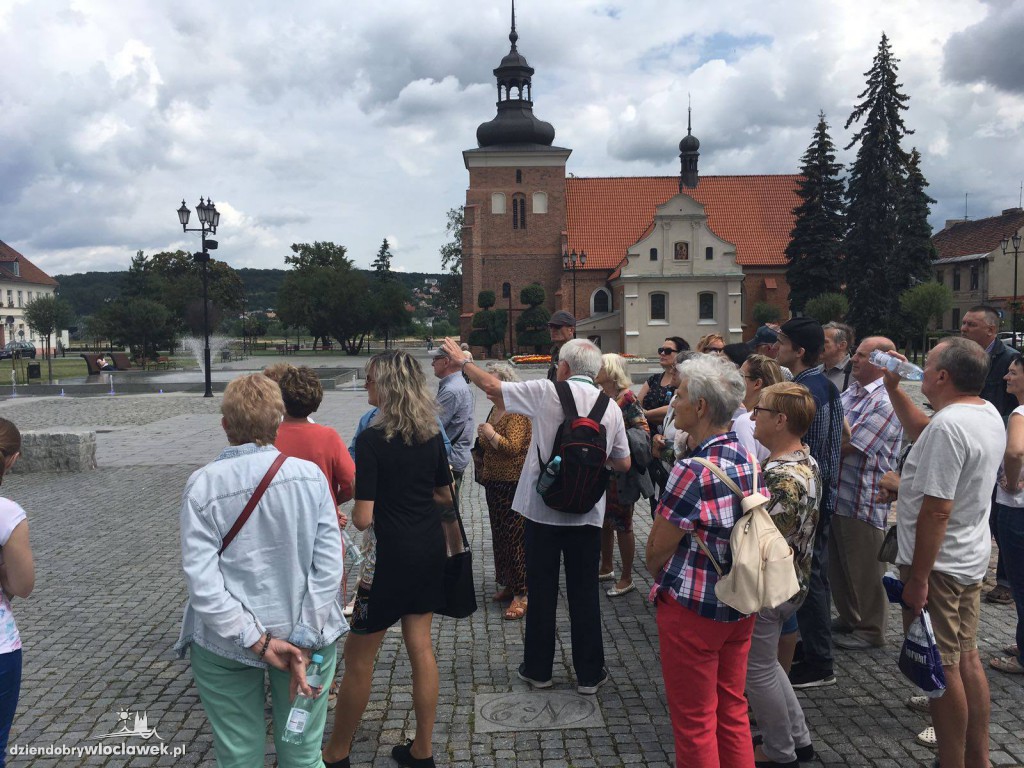 Sobotni spacerek z przewodnikiem