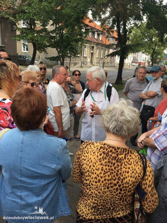 Sobotni spacerek z przewodnikiem