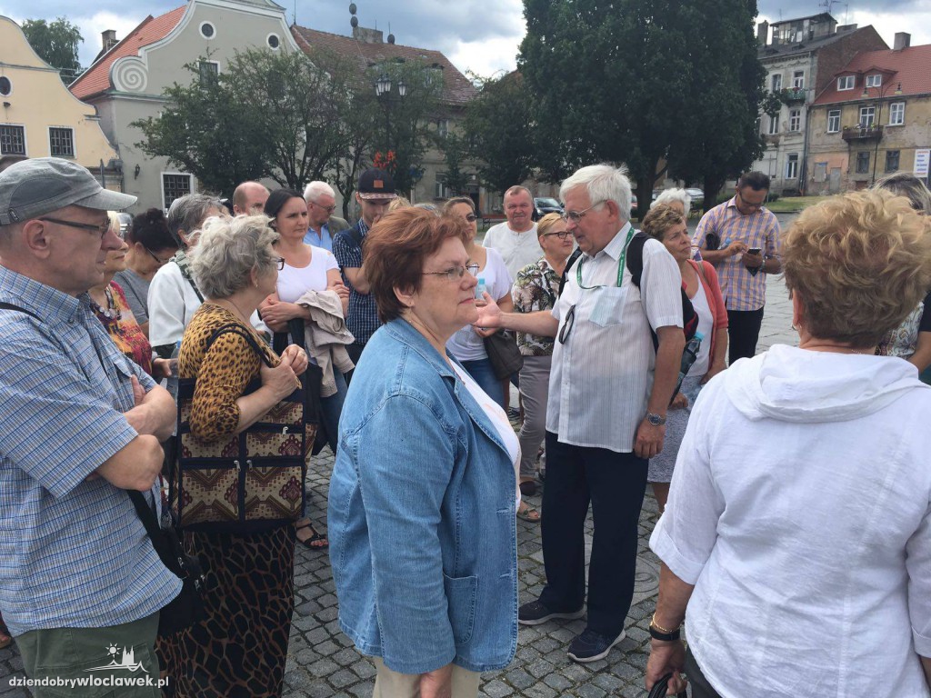 Sobotni spacerek z przewodnikiem