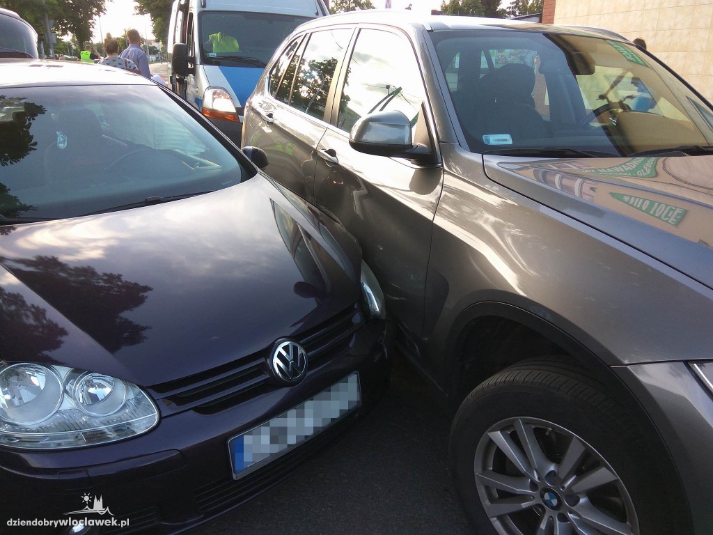 Zderzenie daewoo i volkswagena