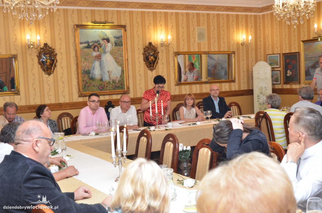 Forum Białej Róży walczy o demokrację