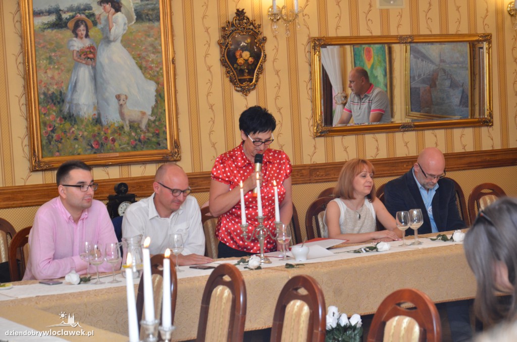 Forum Białej Róży walczy o demokrację