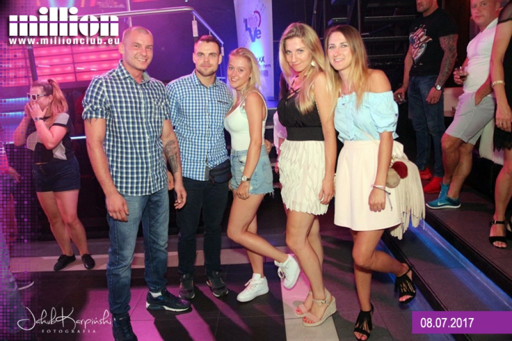 Sobotnia noc w klubie Million przy Ogniowej