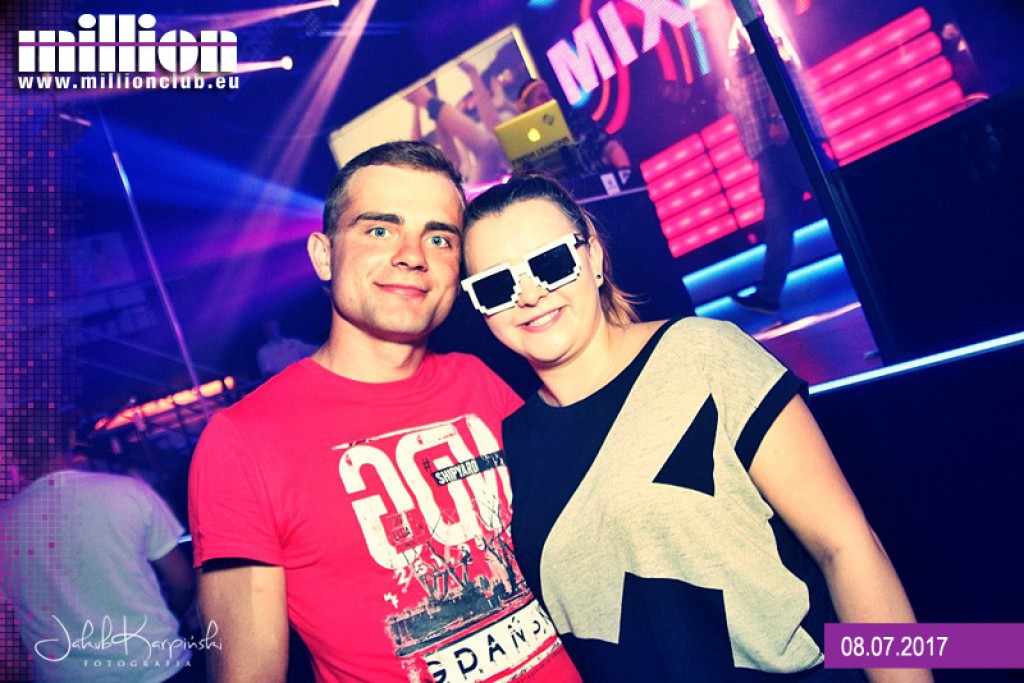 Sobotnia noc w klubie Million przy Ogniowej
