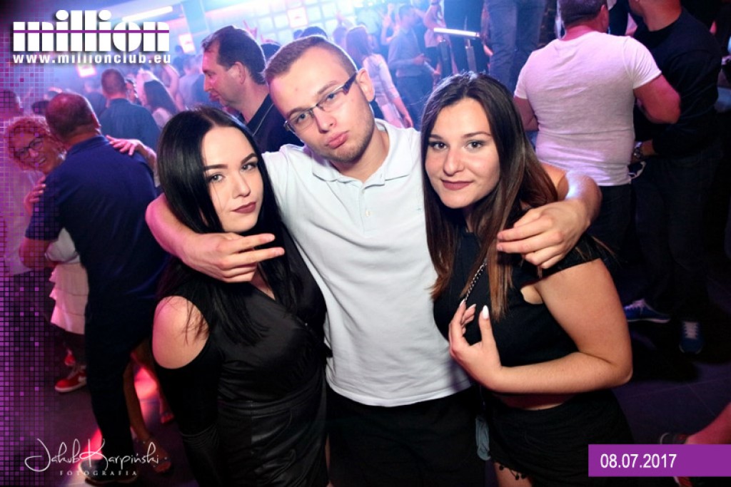 Sobotnia noc w klubie Million przy Ogniowej