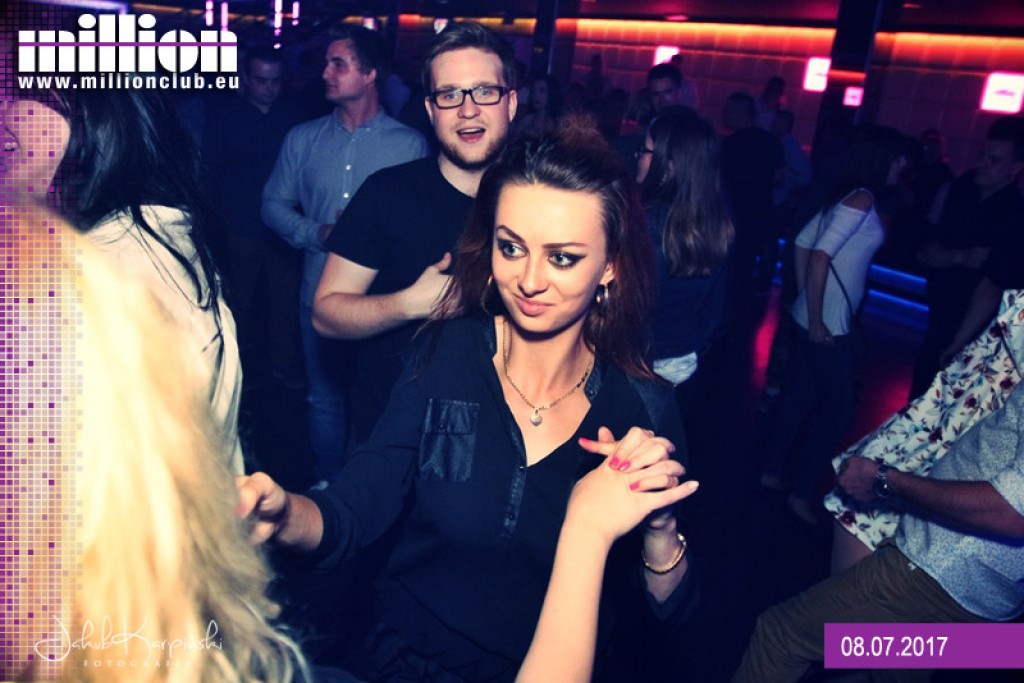 Sobotnia noc w klubie Million przy Ogniowej