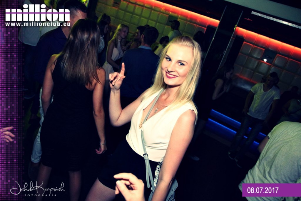 Sobotnia noc w klubie Million przy Ogniowej