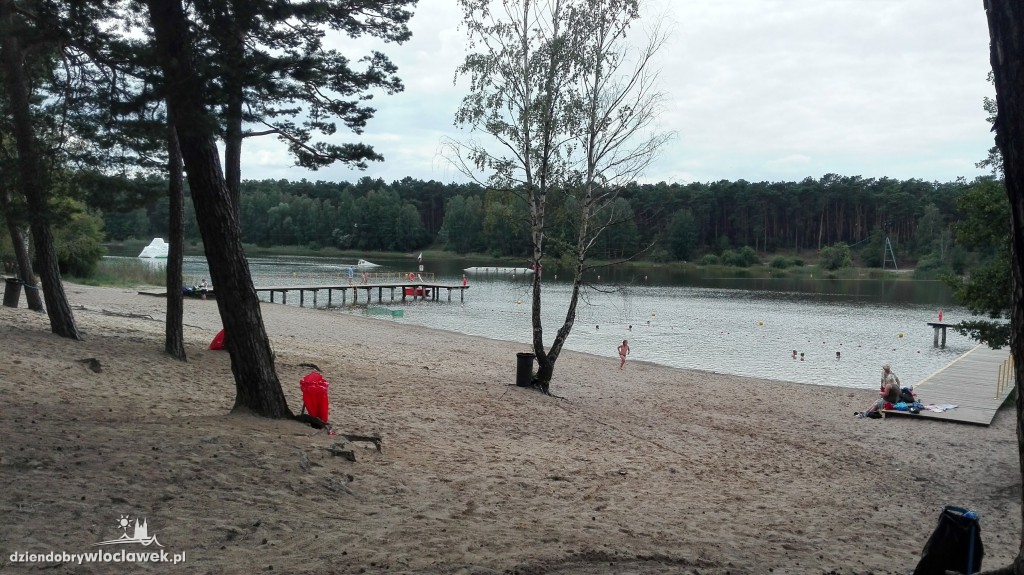 Kapryśna aura zniechęca plażowiczów