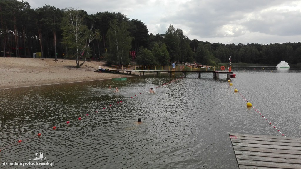 Kapryśna aura zniechęca plażowiczów