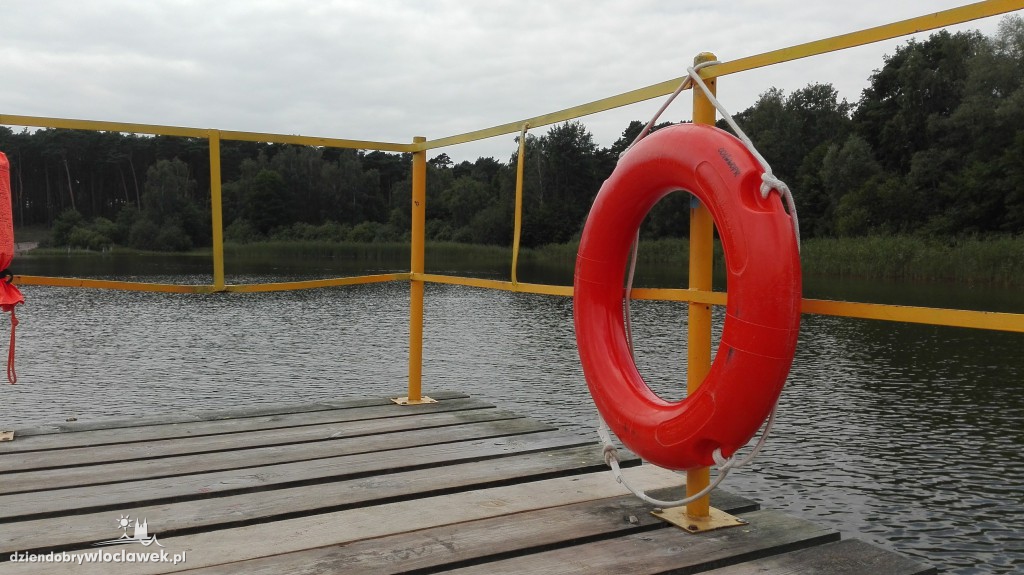 Kapryśna aura zniechęca plażowiczów