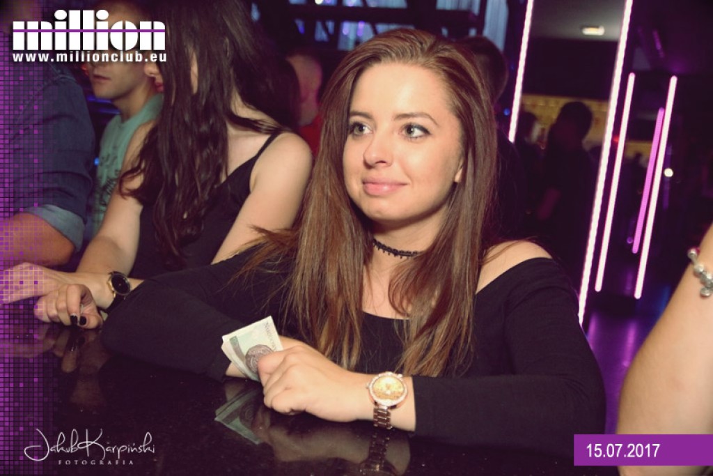 Sobotnia noc w klubie Million przy Ogniowej