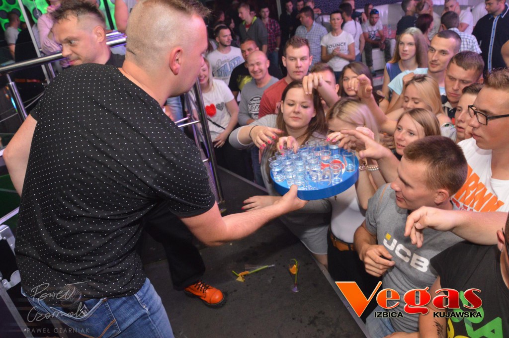 Vegas Izbica DJ Mavi i Barman Olo Show
