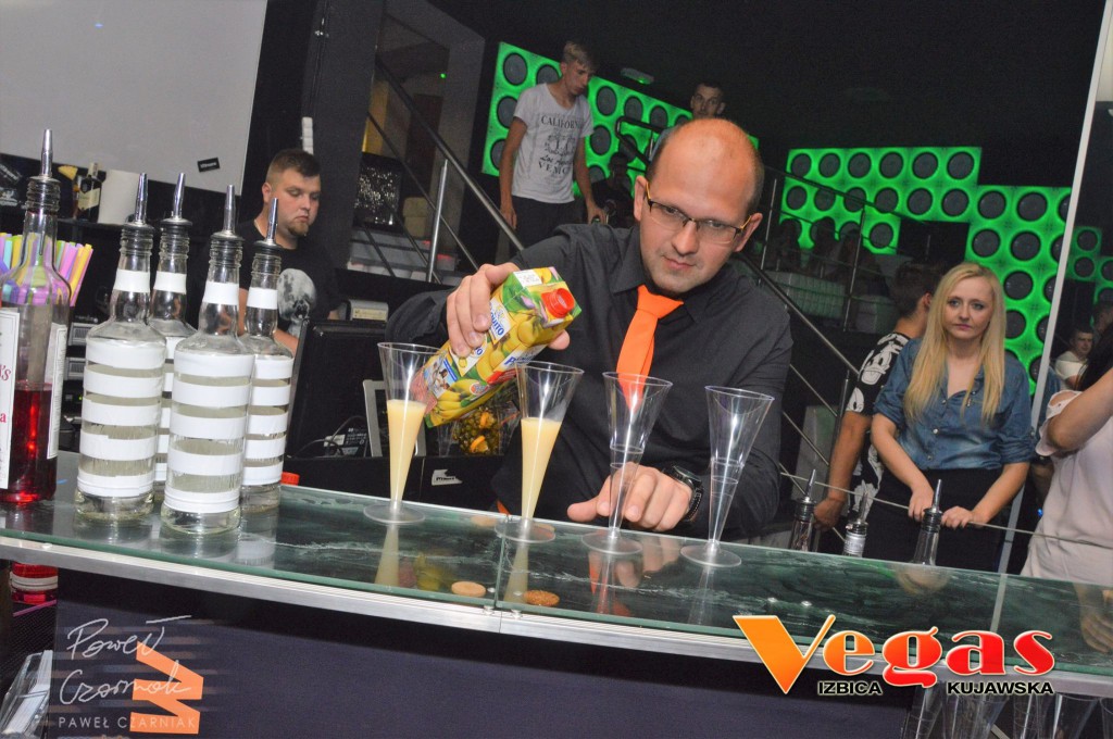 Vegas Izbica DJ Mavi i Barman Olo Show
