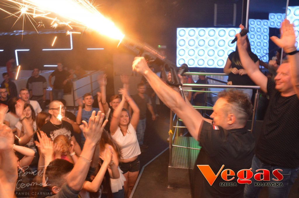 Vegas Izbica DJ Mavi i Barman Olo Show