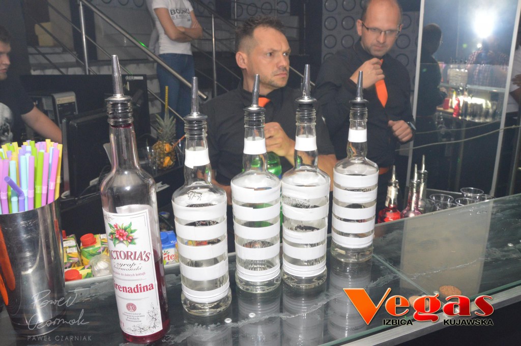 Vegas Izbica DJ Mavi i Barman Olo Show
