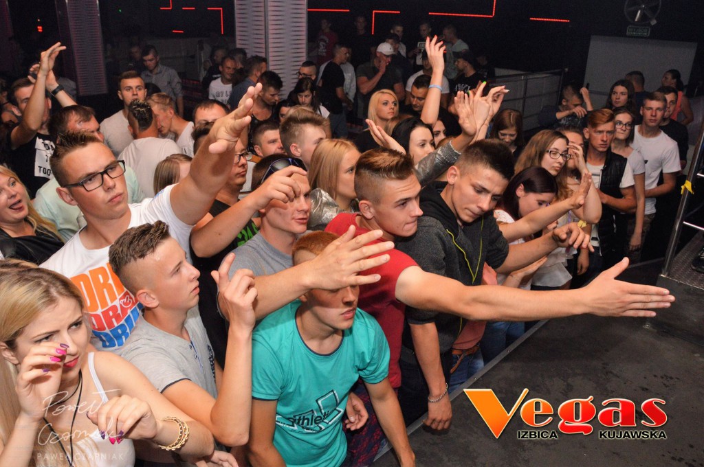Vegas Izbica DJ Mavi i Barman Olo Show