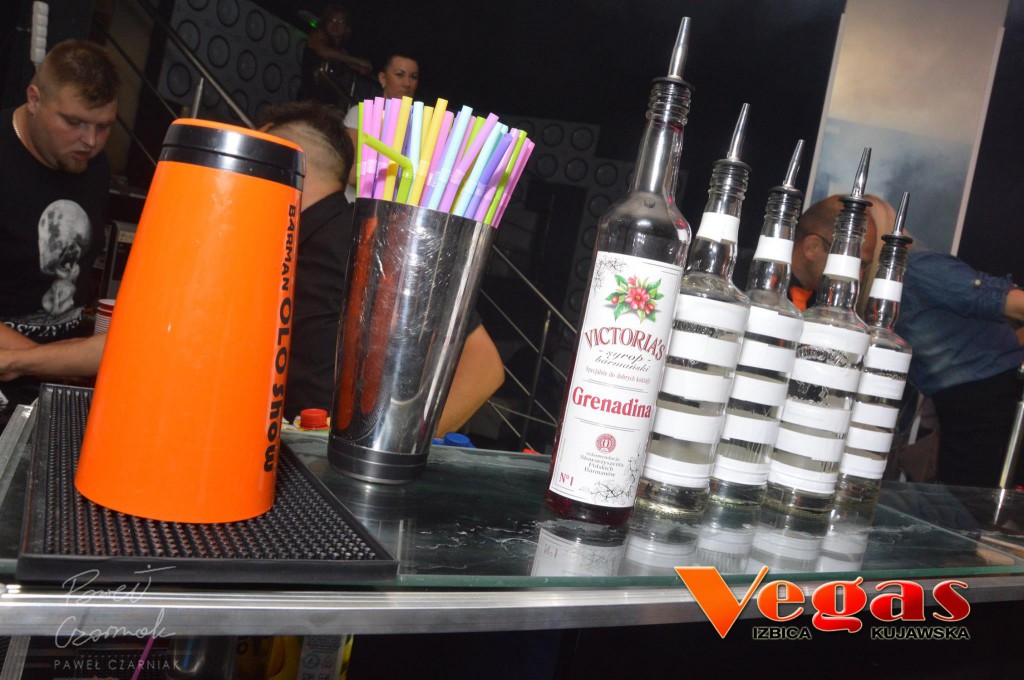 Vegas Izbica DJ Mavi i Barman Olo Show