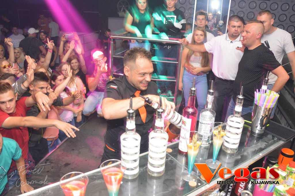 Vegas Izbica DJ Mavi i Barman Olo Show