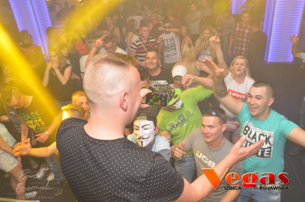 Vegas Izbica DJ Mavi i Barman Olo Show