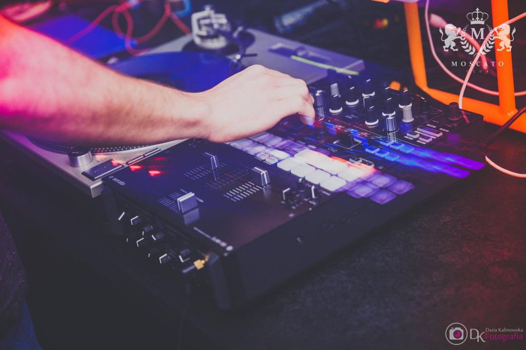 Oldschool Night by DJ Brose w Moscato Club