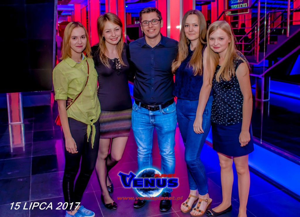 Sobotnia noc w klubie Venus Koneck