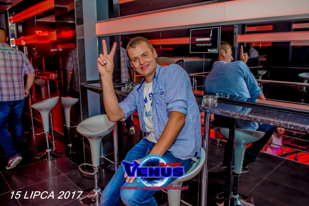 Sobotnia noc w klubie Venus Koneck