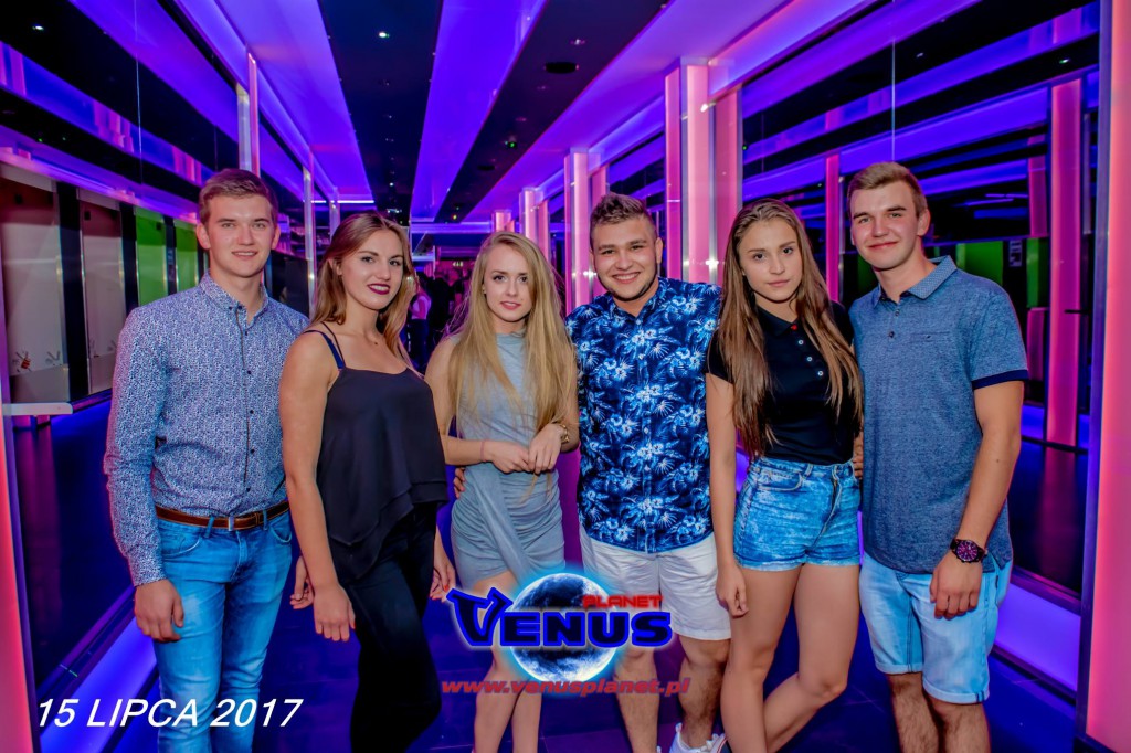 Sobotnia noc w klubie Venus Koneck