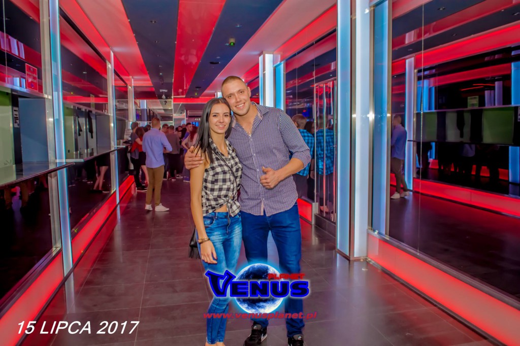 Sobotnia noc w klubie Venus Koneck
