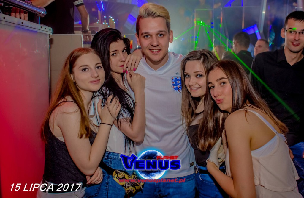 Sobotnia noc w klubie Venus Koneck