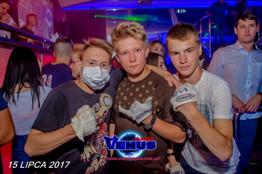 Sobotnia noc w klubie Venus Koneck