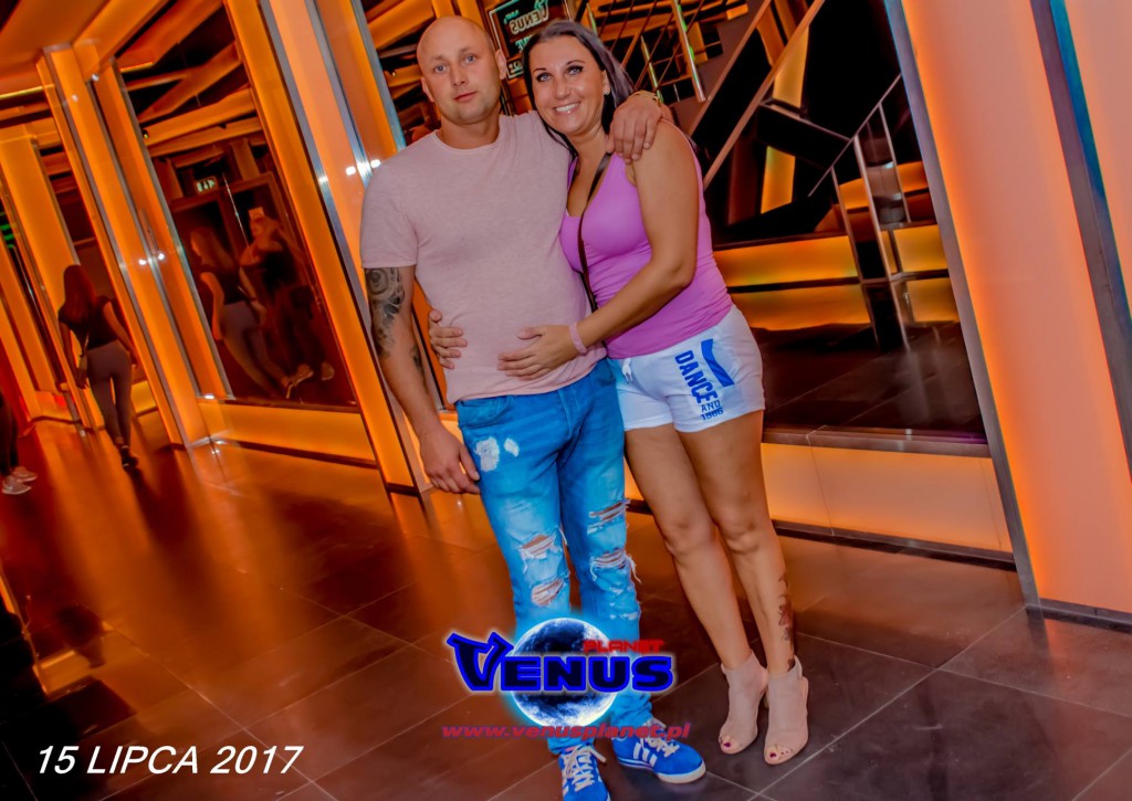 Sobotnia noc w klubie Venus Koneck