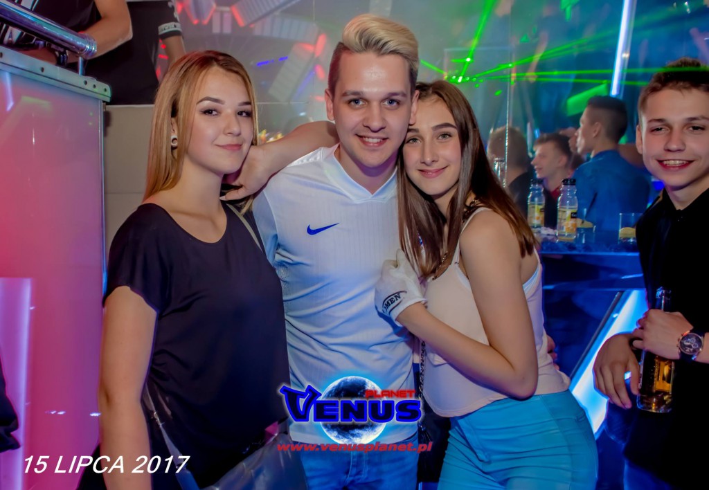 Sobotnia noc w klubie Venus Koneck