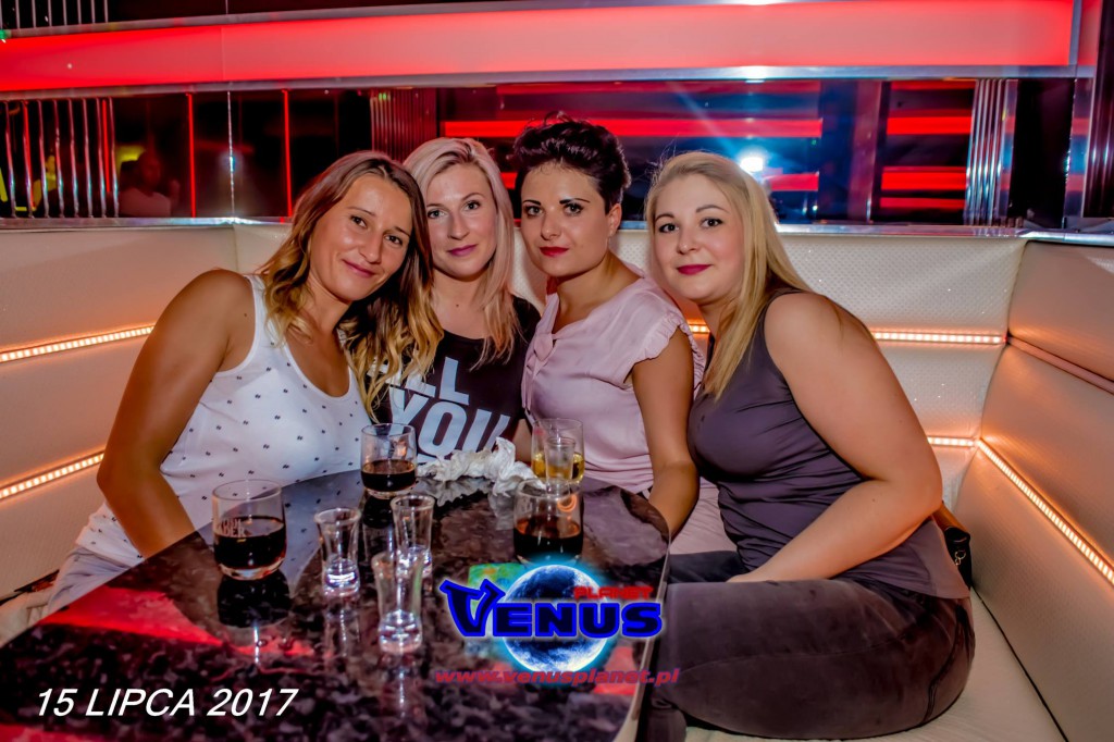 Sobotnia noc w klubie Venus Koneck