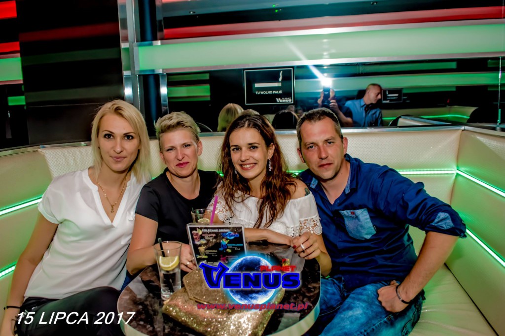 Sobotnia noc w klubie Venus Koneck