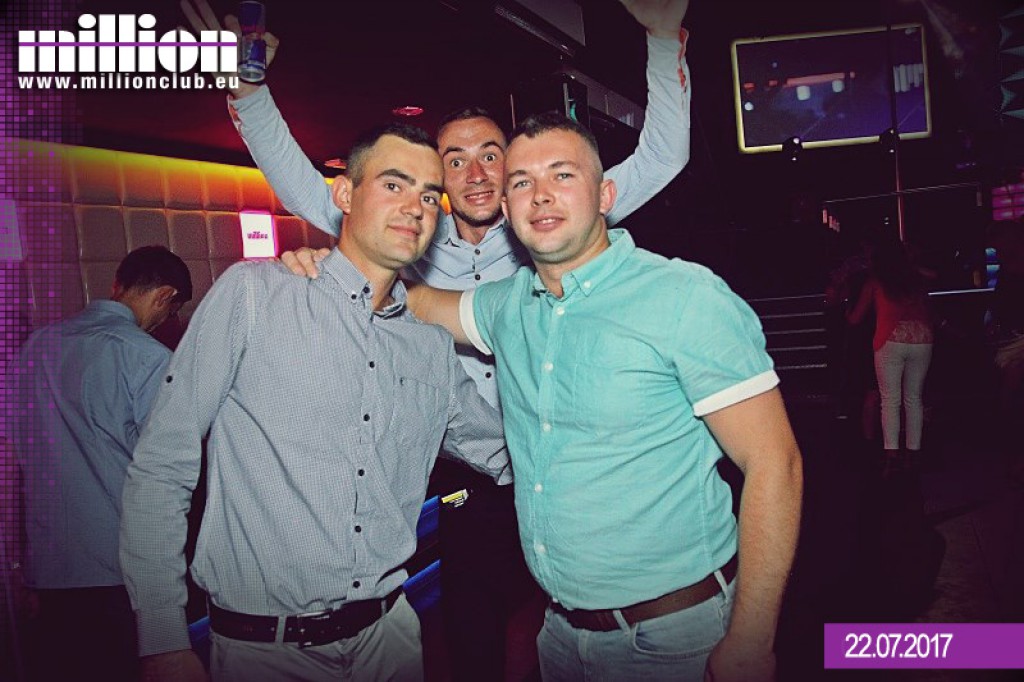 Sobotnia noc w klubie Million przy Ogniowej