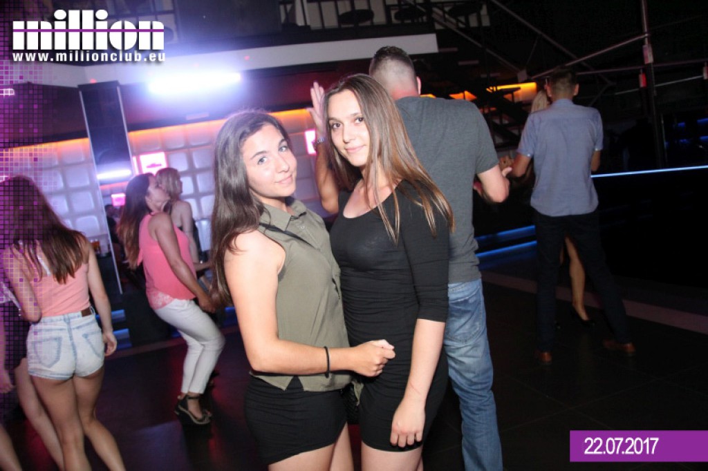 Sobotnia noc w klubie Million przy Ogniowej