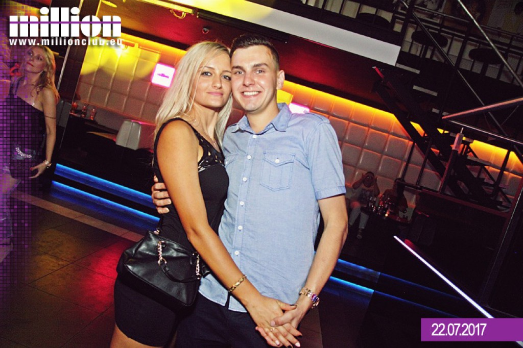 Sobotnia noc w klubie Million przy Ogniowej