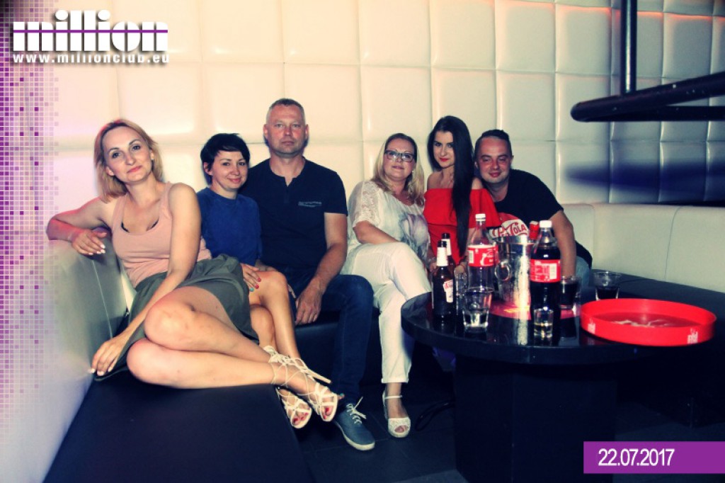 Sobotnia noc w klubie Million przy Ogniowej