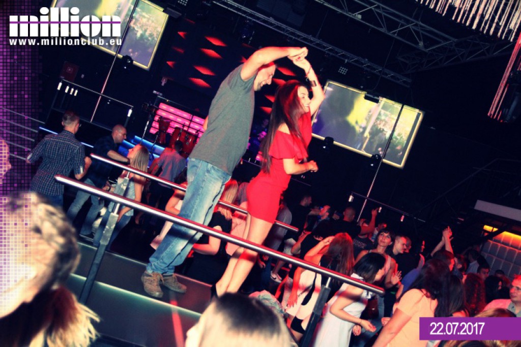 Sobotnia noc w klubie Million przy Ogniowej