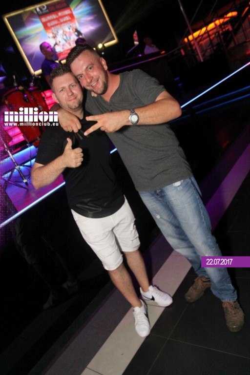 Sobotnia noc w klubie Million przy Ogniowej