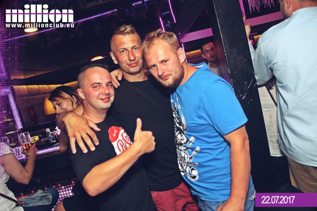 Sobotnia noc w klubie Million przy Ogniowej