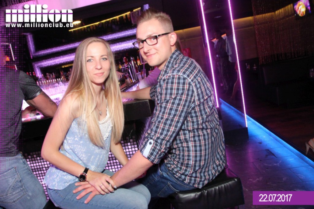 Sobotnia noc w klubie Million przy Ogniowej