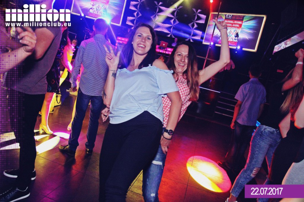 Sobotnia noc w klubie Million przy Ogniowej