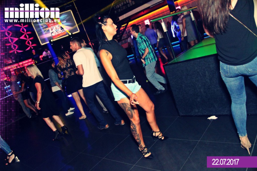 Sobotnia noc w klubie Million przy Ogniowej