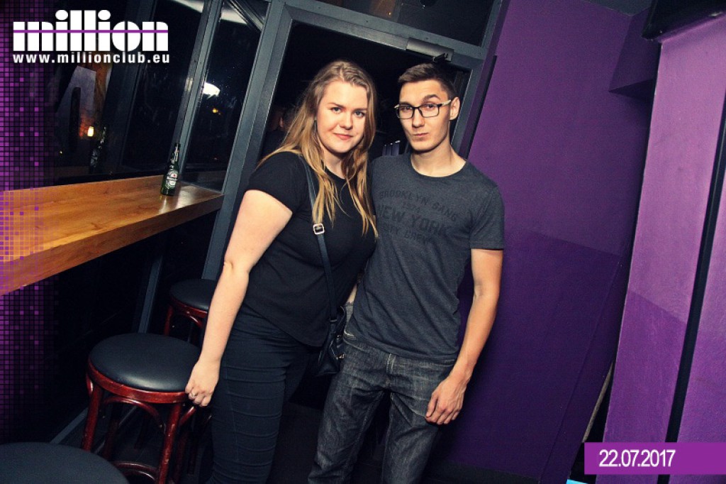 Sobotnia noc w klubie Million przy Ogniowej