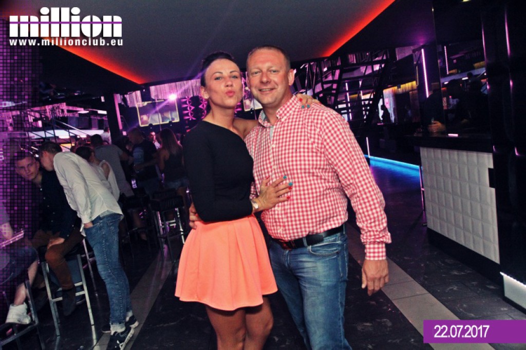 Sobotnia noc w klubie Million przy Ogniowej